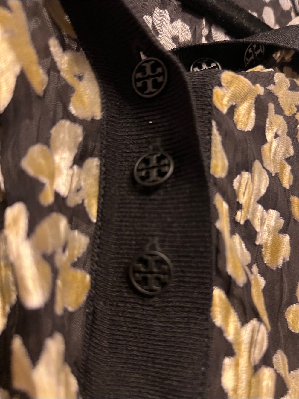Tory Burch Black Dress with Cream Floral Print - Picture 4 of 4